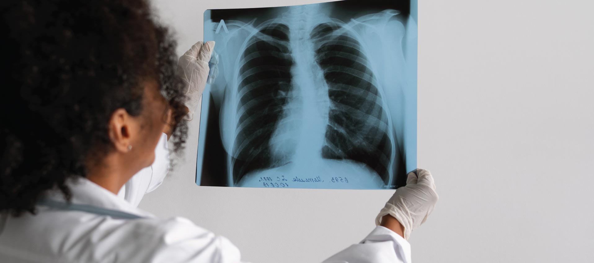 Emergency Respiratory Treatment Room for Pneumonia Care Odessa Texas Pneumonia emergency treatment respiratory support equipment Priority ER Odessa Texas